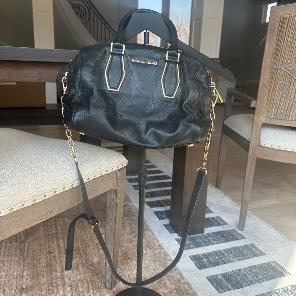 Michael Kors Black Leather Hand Bag w/ Adustable Strap with Gold Hardware